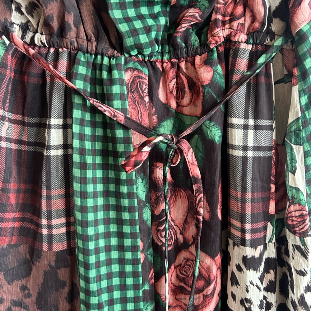 Miss Selfridge Floral Patchwork Mini Dress - Green, Pink, Black - Picture 5 of 6